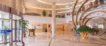 Huanghe Guesthouse