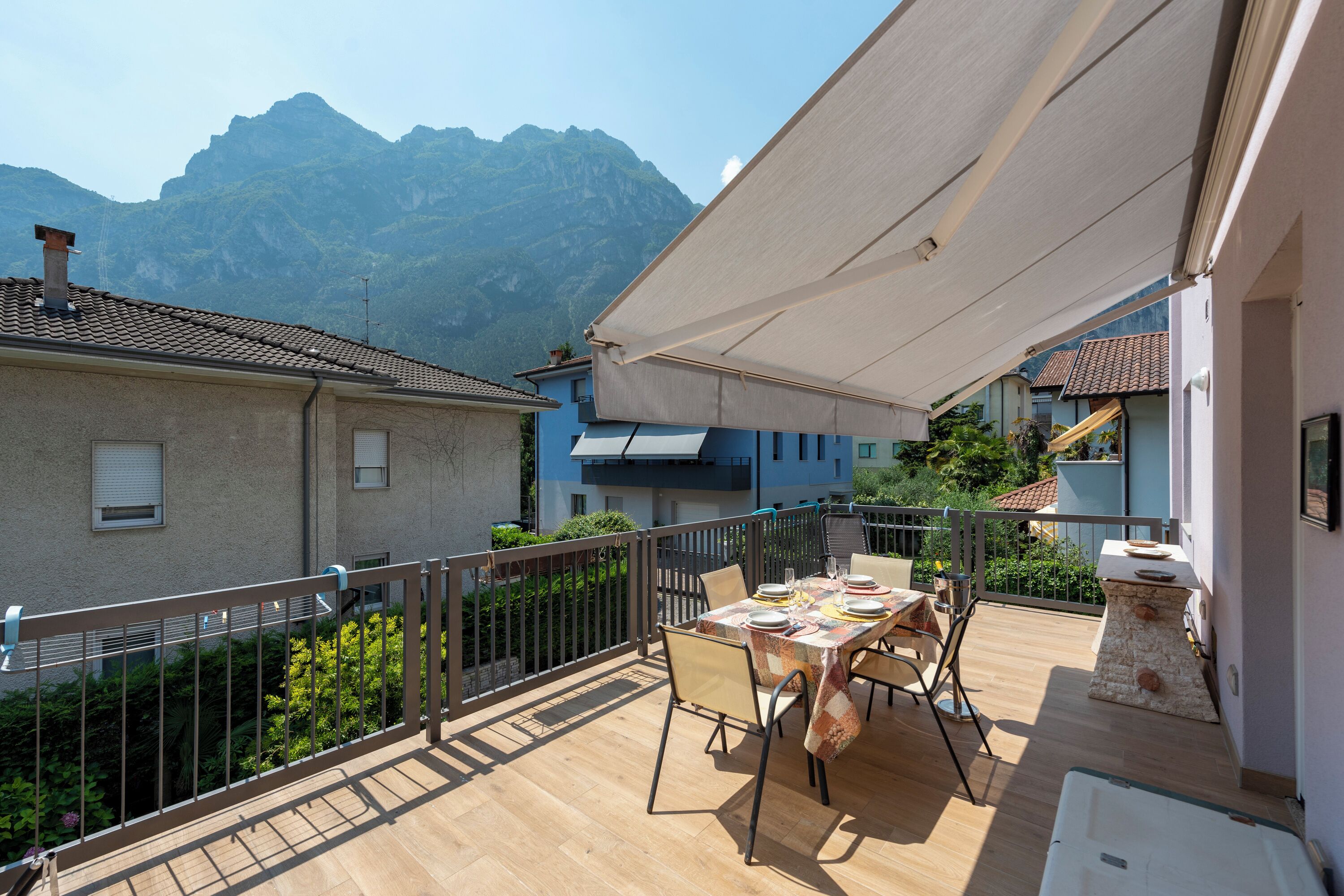 Apartament familiar, diversos dormitoris (Casa De Nardis Sunny House) | Servei de restauració a l'aire lliure
