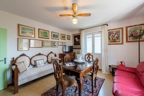 Family Apartment, Multiple Bedrooms (Casa De Nardis Sunny House) | Living area | TV - Casa De Nardis Sunny House (Riva del Garda)