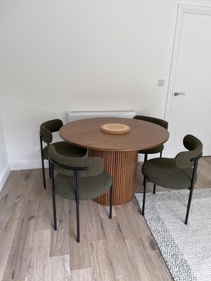 Dining - Pine Cottage Retreat in Suffolk (Eye)
