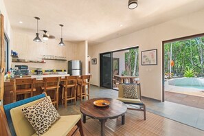 Interior - 2BR Jungle Villa + Pool - Chemuyil near Tulum (Ciudad Chemuyil)