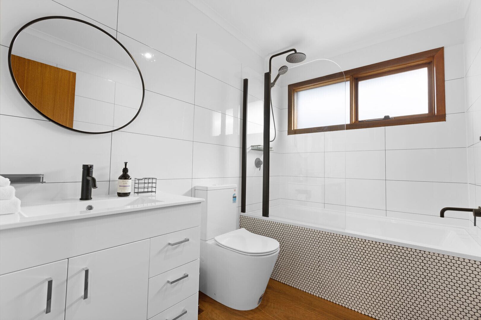 Douche, serviettes fournies
