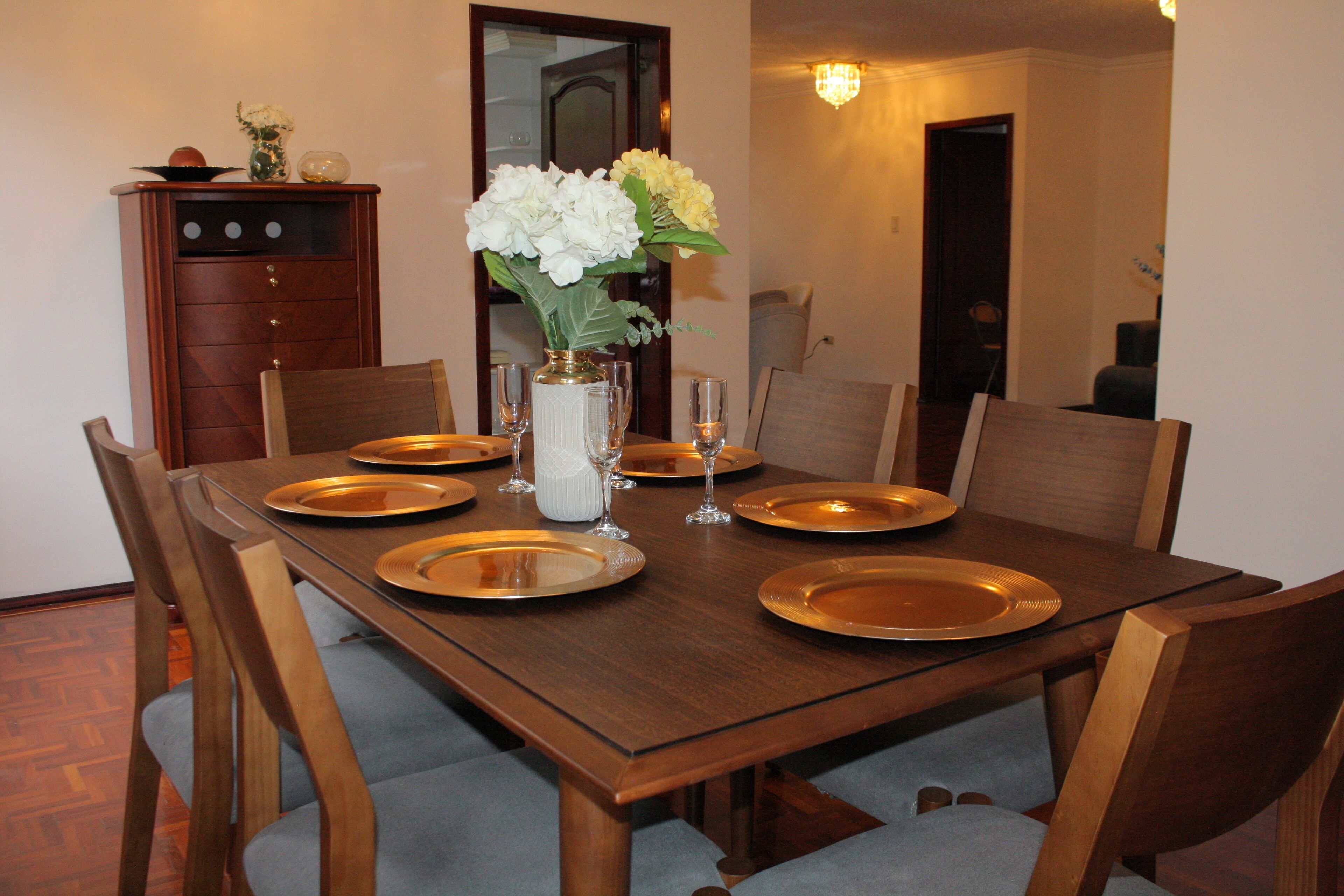 Departamento Deluxe, 3 habitaciones, vista a la ciudad | Comedor