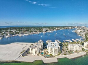 Exterior - Sandy Shores Haven 502-Sleeps 4-Ocean Views (Destin)