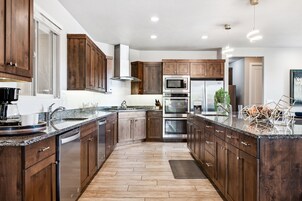 Cocina privada | Frigorífico, horno, cafetera o tetera y tostadora