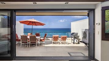 Condo, 2 Bedrooms | Interior