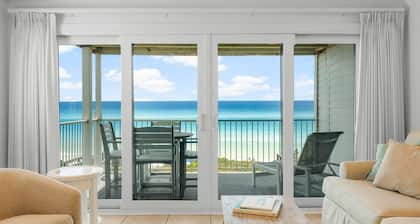 Gulf-Front Getaway — Seamist #5 with Bikes & Spectacular Balcony Views