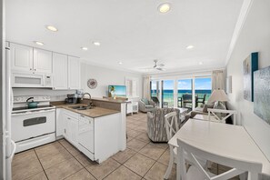 Private kitchen - Gulf-Front Getaway — Seamist #5 with Bikes & Spectacular Balcony Views (Seacrest)