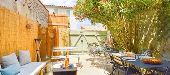 750m from beaches, beautiful cottage for 4