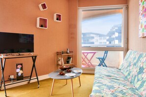 TV - 200m from the beach, flat for 4 with a seaview (Bénodet)