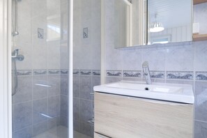Shower, hair dryer