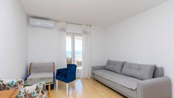 Apartment (A4) | Living room