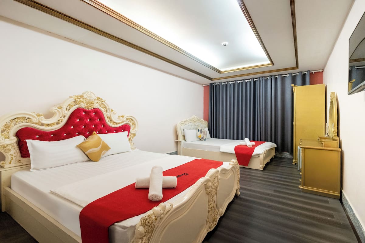 Chambre Quadruple Deluxe | 1 chambre, bureau, chambres insonorisées, Wi-Fi gratuit