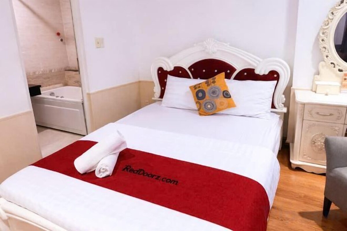 Bureau, chambres insonorisées, Wi-Fi gratuit