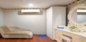 Chambre Double Standard | 1 chambre, bureau, chambres insonorisées, Wi-Fi gratuit