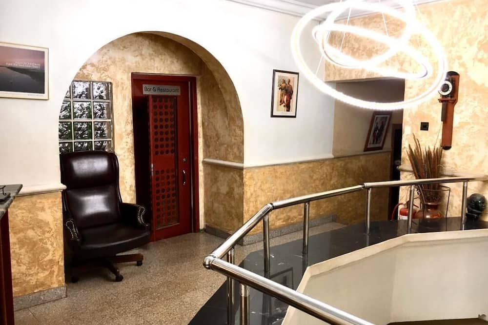 Lavida Suites