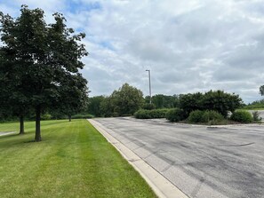 Miscellaneous - Secluded parking lot available to rent for the 2025 NFL Draft in Green Bay, WI (Green Bay)
