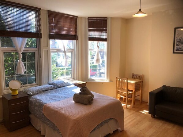 1 Schlafzimmer, Bügeleisen/Bügelbrett, WLAN, Bettwäsche