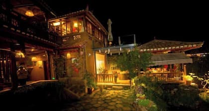 Puzhehei Yeniu Buluo Inn