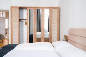2 Schlafzimmer, Bügeleisen/Bügelbrett, kostenloses WLAN, Bettwäsche