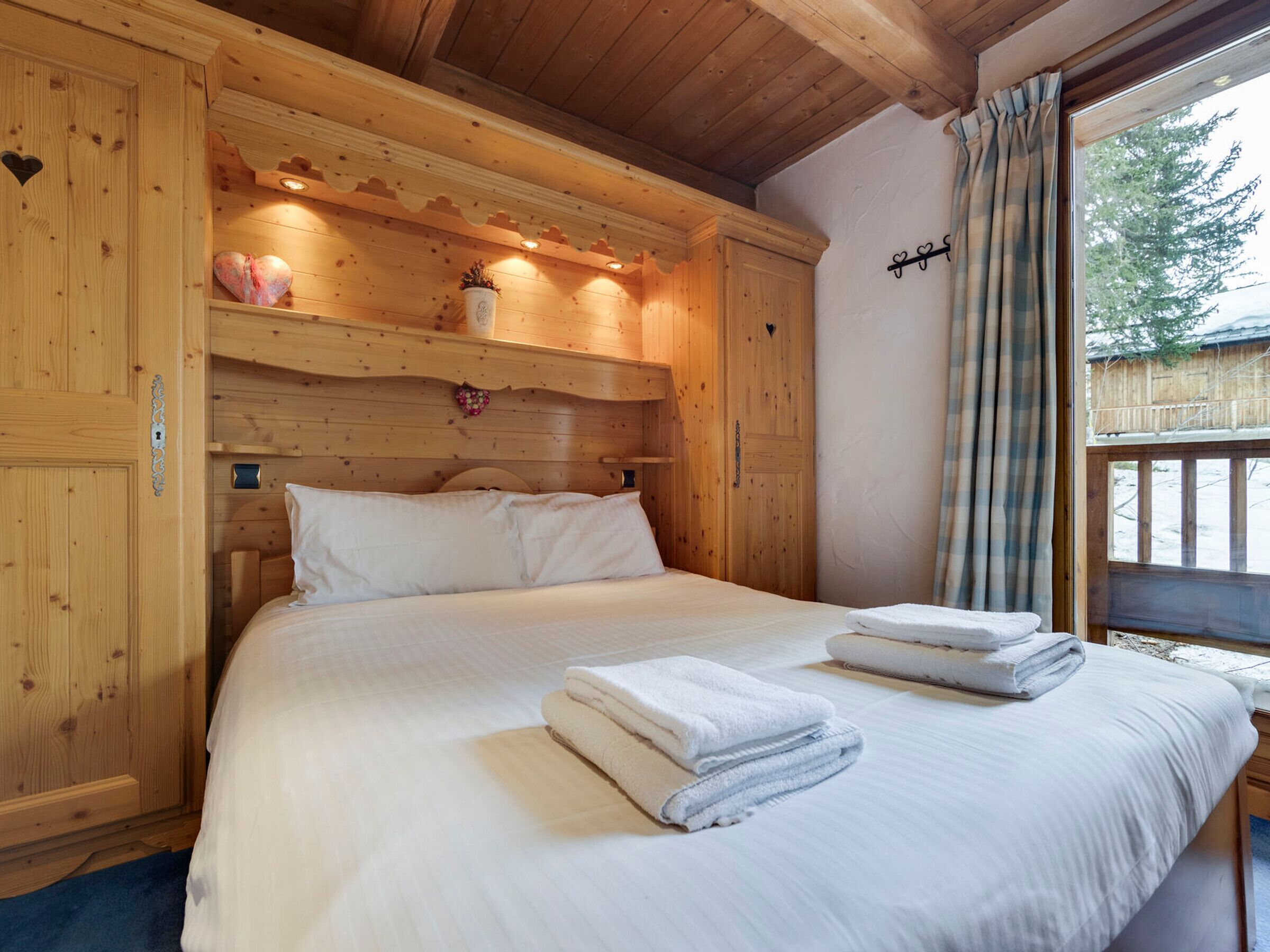 6 chambres, Wi-Fi gratuit, draps fournis