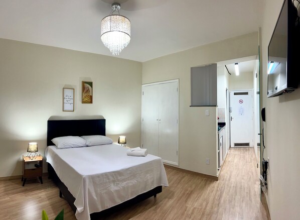 1 bedroom, iron/ironing board, free WiFi, bed sheets - Charming 1-bedroom apartment in enchanting Vila Lidia Campinas with WiFi (Vila Lidia Campinas)