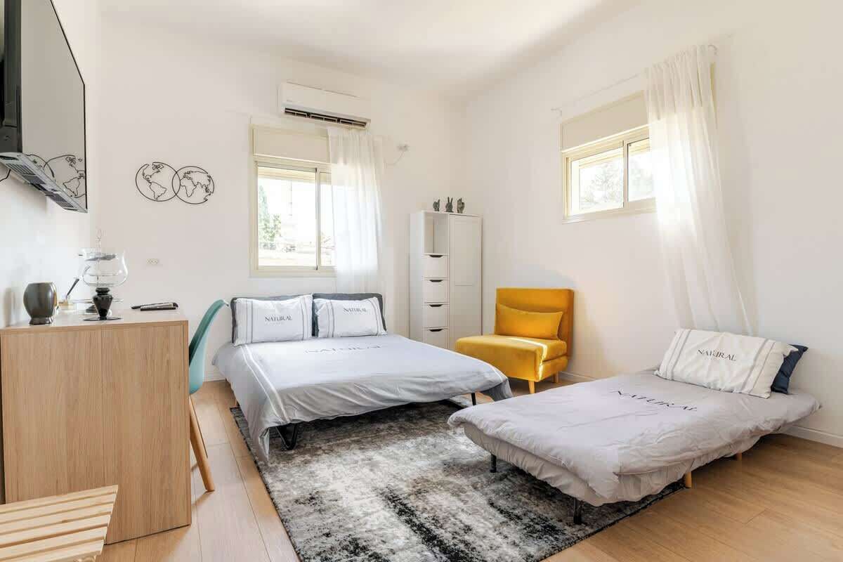 3 chambres, fer et planche à repasser, lit parapluie, Wi-Fi gratuit