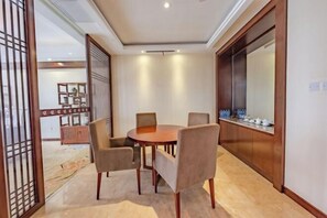 Dining - Luling Hotel (Ji'an County)