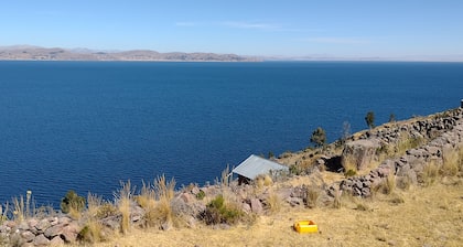 Taquile Andean Lodge