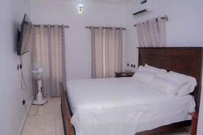Apartment | 1 bedroom, iron/ironing board, free WiFi, bed sheets - Bamgbose Apartments in Surulere, Lagos Nigeria (Lagos)