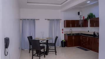 Huoneisto | Ruokailu