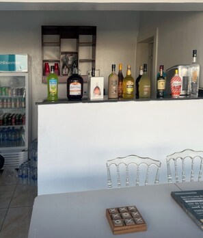 Apartment | Bar (on property)