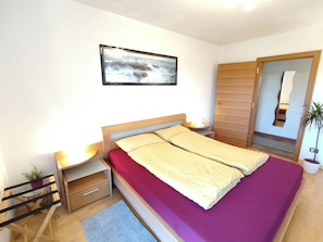 1 Schlafzimmer, Bügeleisen/Bügelbrett, WLAN, Bettwäsche