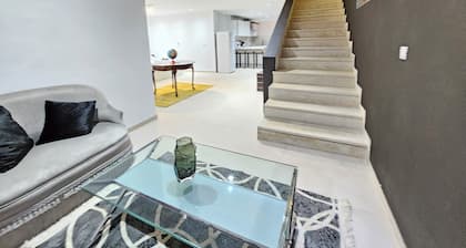 Stylish Luxe House with Garden Marsa