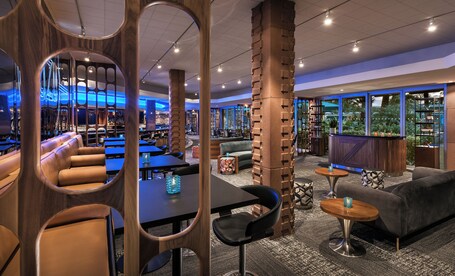 The Tower At Hotel Valley Ho - Image 2