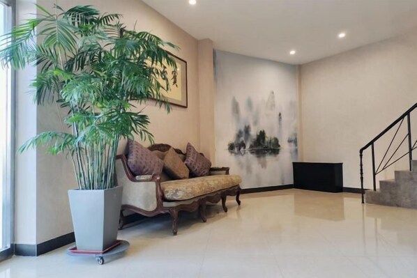Interior - Huadian Honeycomb Fashion Hostel (Huadian)