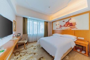 Room - Vienna Classic Hotel(Westlake Honghua Lake Scenic Area Branch,Huizhou) (Huizhou)