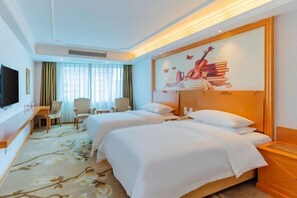 Room - Vienna Classic Hotel (Honghua Lake Longfeng Branch, Huizhou) (Huizhou)