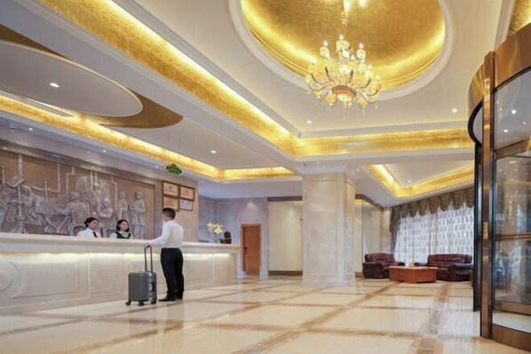 Interior - Vienna Classic Hotel (Honghua Lake Longfeng Branch, Huizhou) (Huizhou)