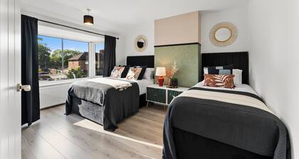 Spacious 4-Bedroom Family Retreat