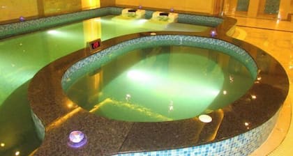 Jinshan Hotel
