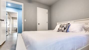 House | Individually decorated, individually furnished, iron/ironing board