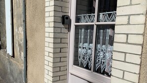 施設の正面