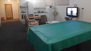 Unclassified image, 4 of 8, button - 4 bedroom Guest Suite  (Paddington)