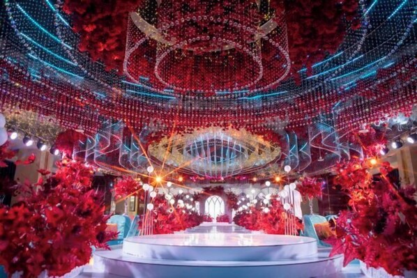 Banquet hall - Building a Grand Hotel (Jingtai)