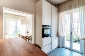 Apartment, Patio, City View | Dining room - Martina (Como)