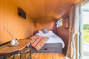 1 dormitori, wifi i roba de llit 