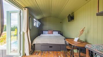 4 soverom, wi-fi og sengetøy