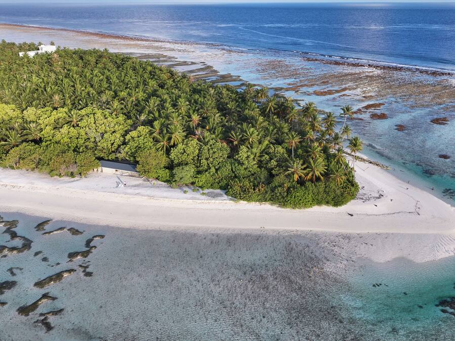 Private beach, white sand, scuba diving, snorkelling