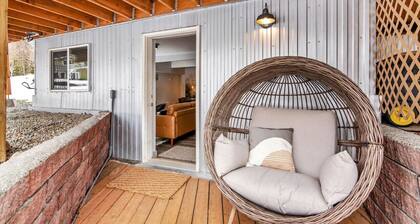 Foxhole Retreat~Hiking near Hatchers & Local Goods